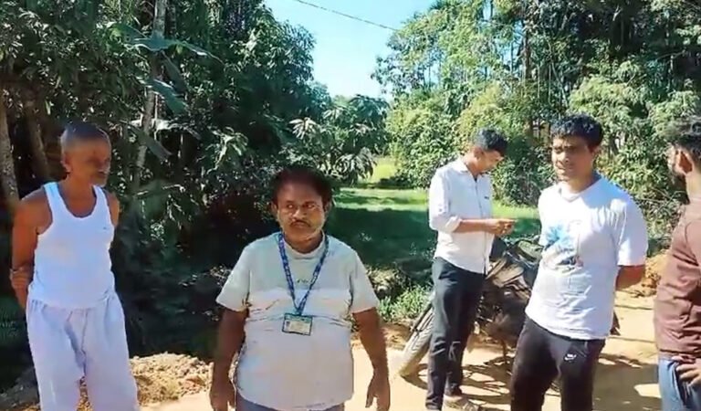 BSNL staff attacked 