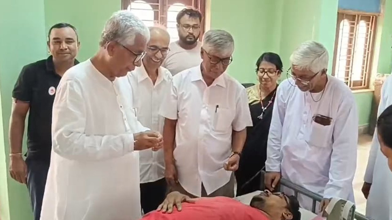 Manik Sarkar in Blood Donation Camp