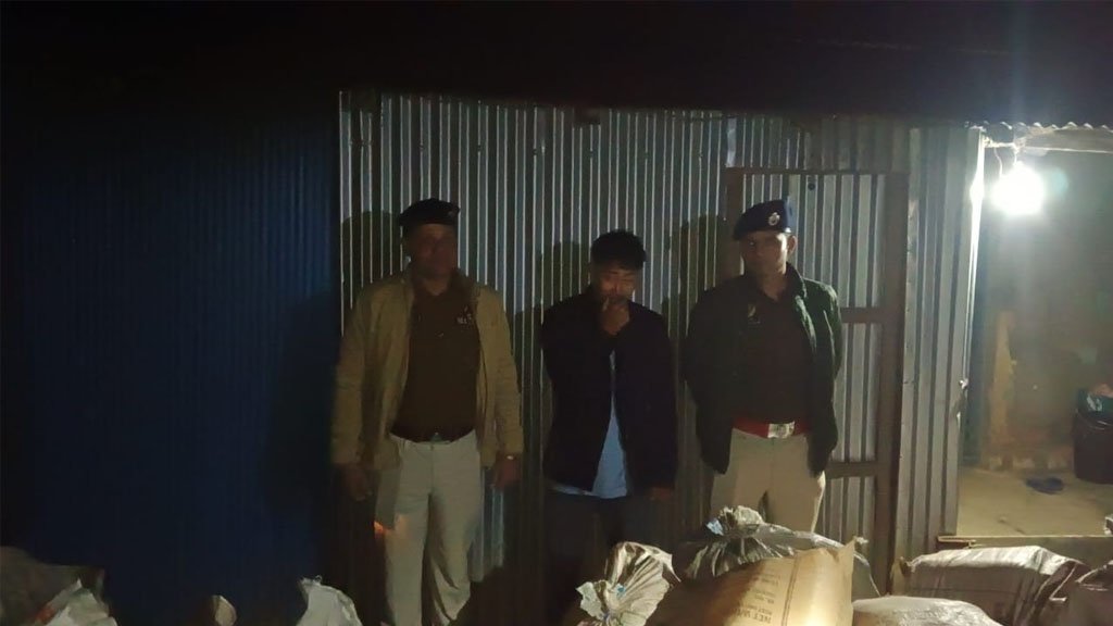 Bishalgarh Desi liquor News