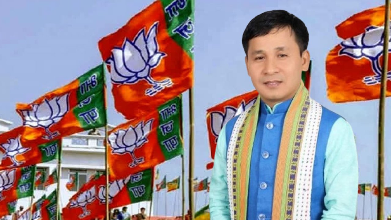 রাজনীতি থেকে আল্ভিদা শিক্ষকতায় ফিরলেন প্রাক্তন বিজেপি সাংসদ